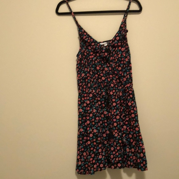 Floral wrap dress - Picture 2 of 3